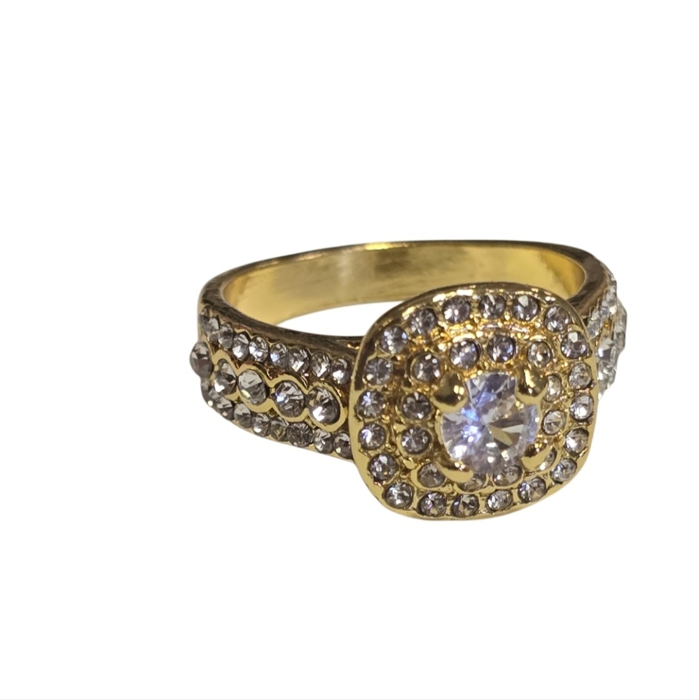 Gold Plated Cluster Ring - Picture 4 of 6
